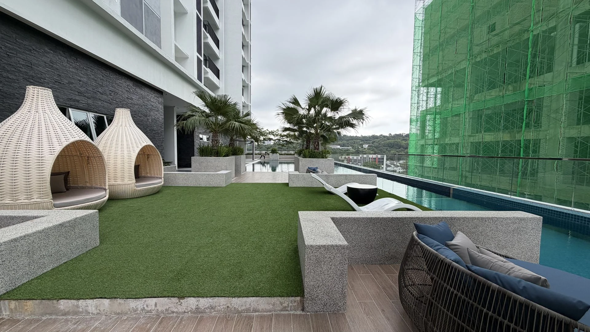 Goodwood Residence Penang podium lawn