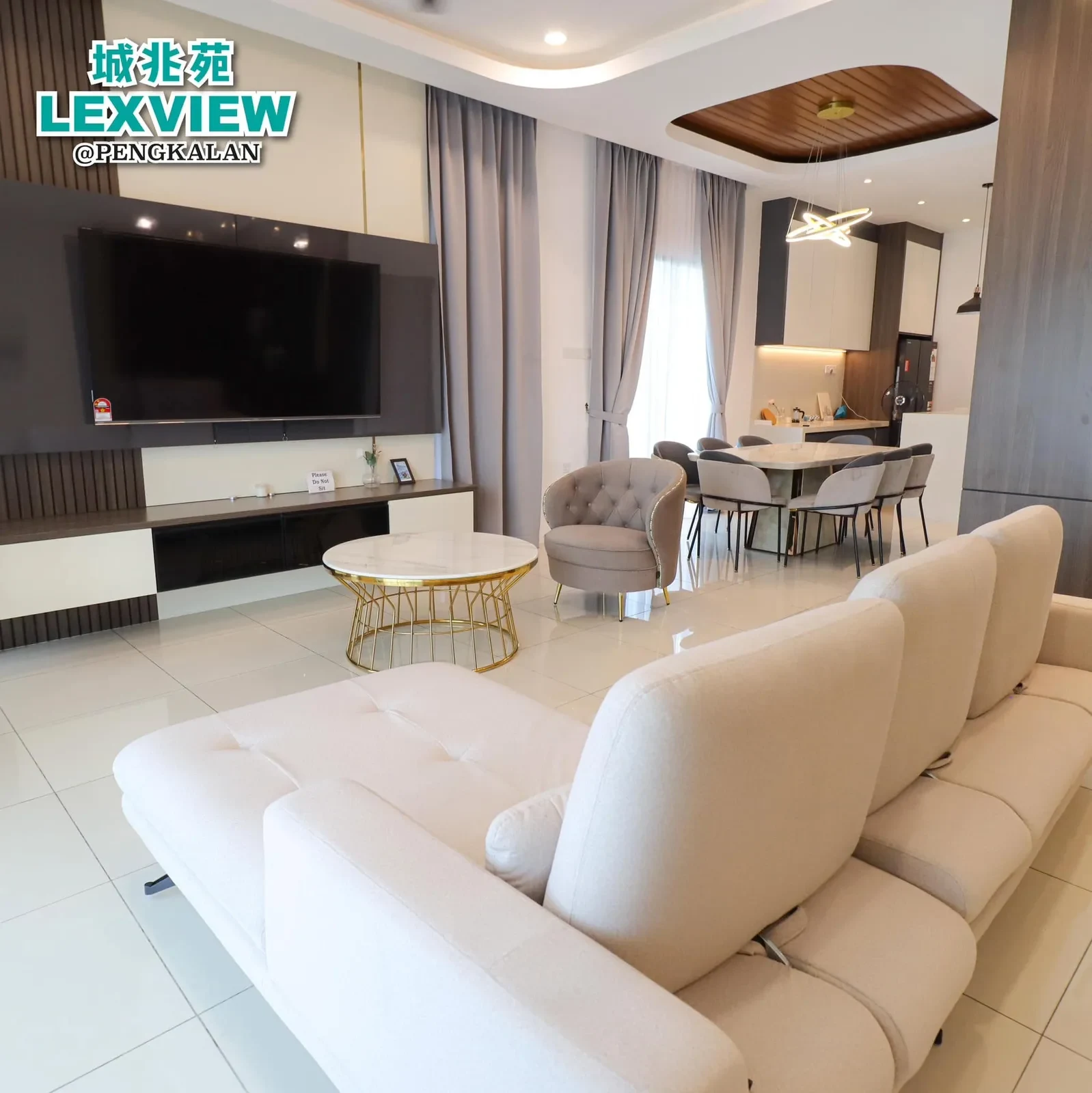 Lexview Pengkalan living room - show unit