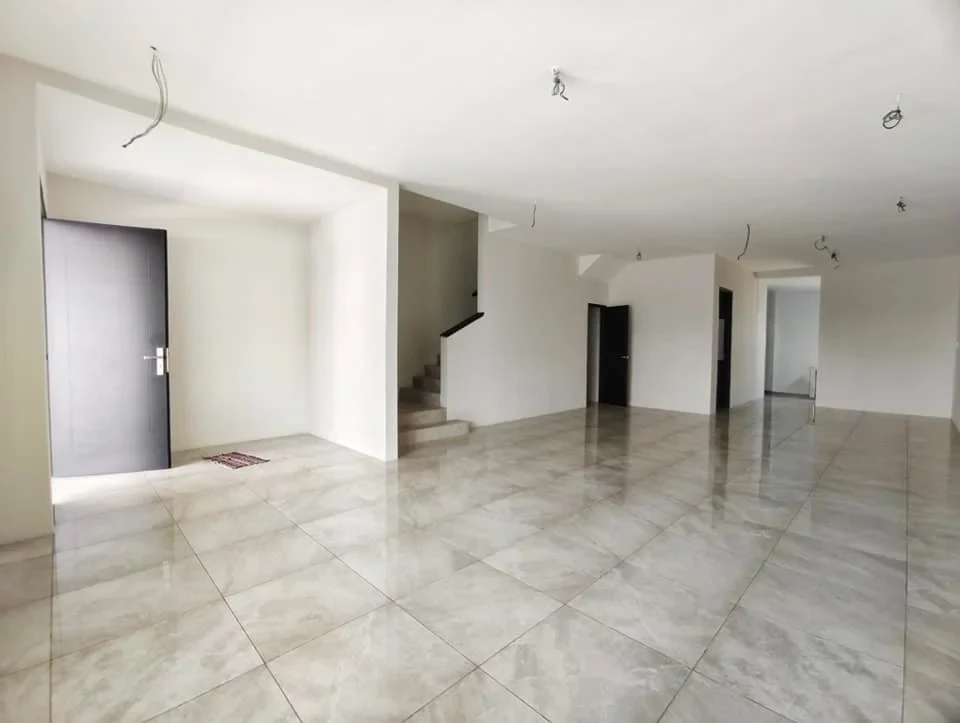 Taman Shatin interior space - project photo