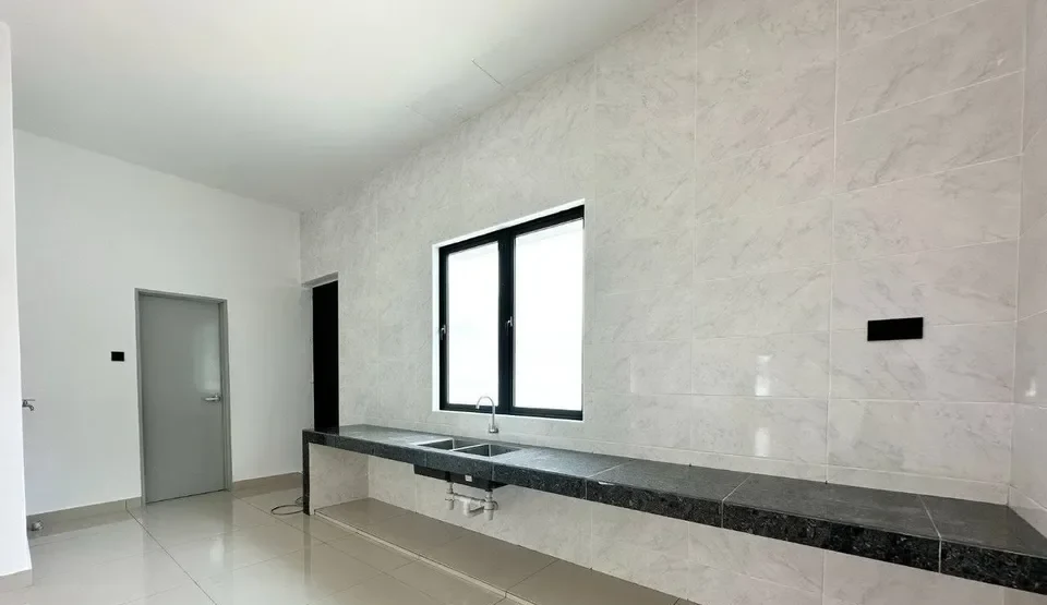 The Grand 9 kitchen - project photo