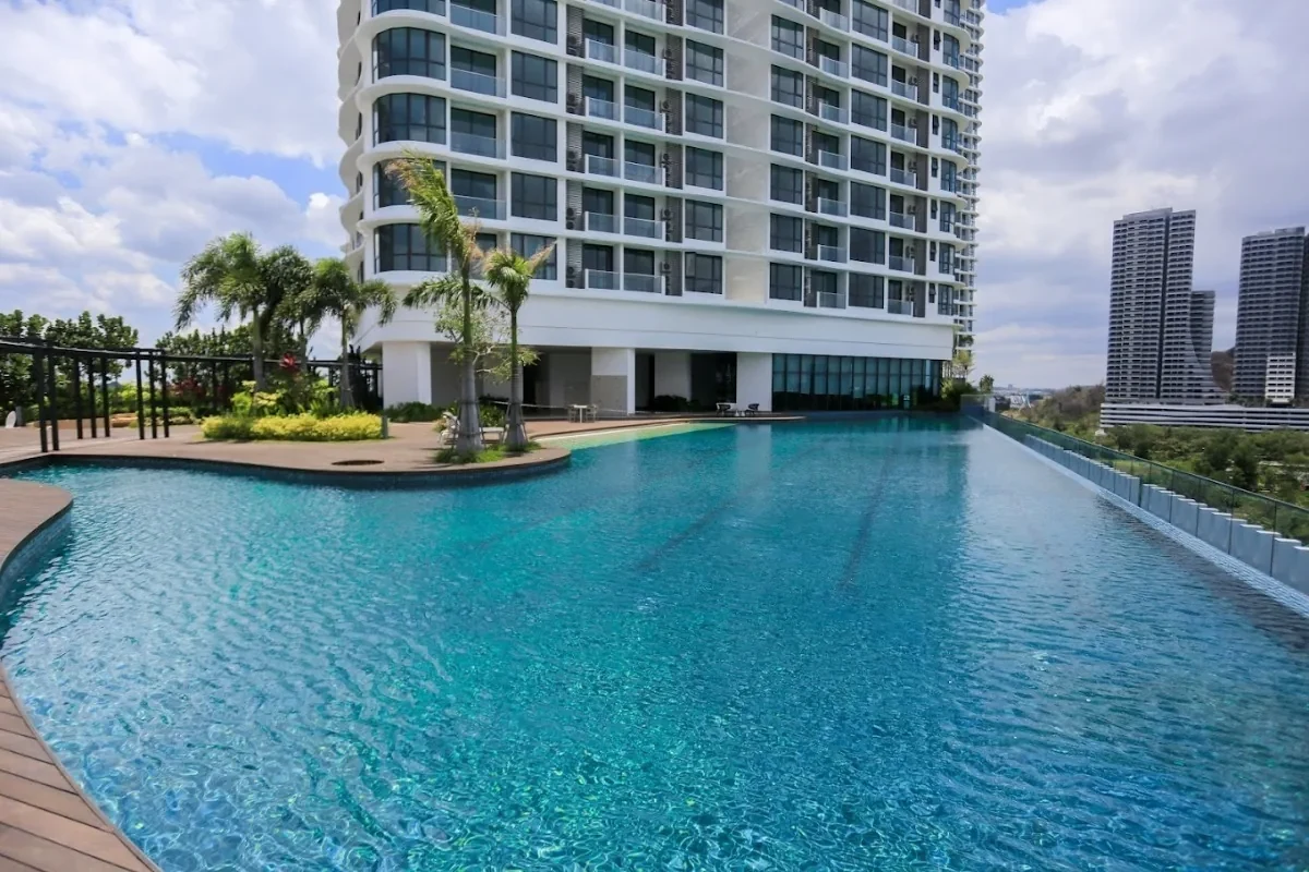 The M swimming pool